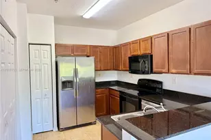 10870 NW 88th Terrace, Doral, FL 33178 - Photo 3