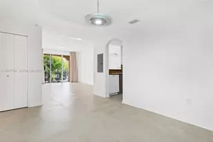 6670 NW 114th Ave, Doral, FL 33178 - Photo 9
