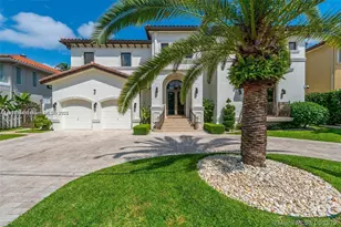 16433 NE 31st Ave, North Miami Beach, FL 33160 - Photo 1