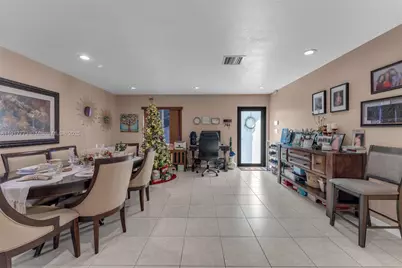 11347 SW 246th Ter, Homestead, FL 33032 - Photo 7