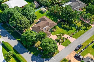 19601 SW 128th Ct, Miami, FL 33177 - Photo 41