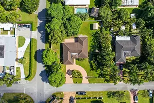 19601 SW 128th Ct, Miami, FL 33177 - Photo 43