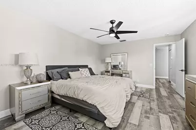 10997 Long Boat Dr, Cooper City, FL 33026 - Photo 9