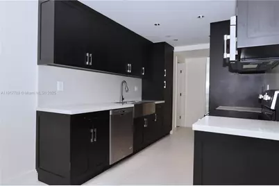 4000 Island Bl #1003, Aventura, FL 33160 - Photo 11