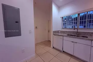 3820 SW 48th Ave, Pembroke Park, FL 33023 - Photo 7