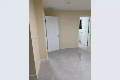 7781 Simms St, Hollywood, FL 33024 - Photo 15