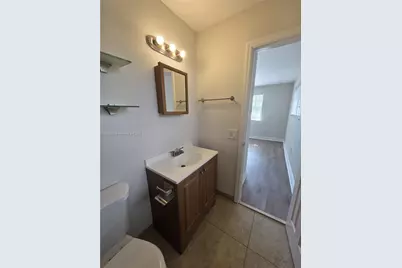 30 Phoenetia Ave #8, Coral Gables, FL 33134 - Photo 3