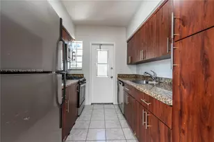 330 84th St, Miami Beach, FL 33141 - Photo 7