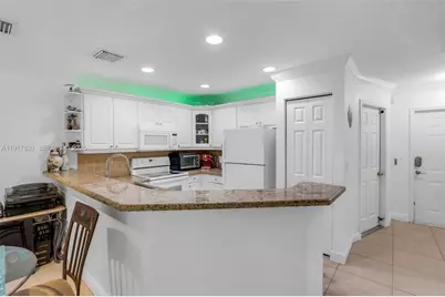 1534 NW 45th St, Deerfield Beach, FL 33064 - Photo 5