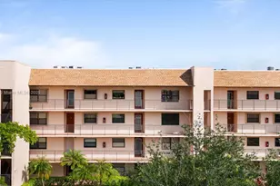 10207 Sunrise Lakes Blvd, Sunrise, FL 33322 - Photo 23