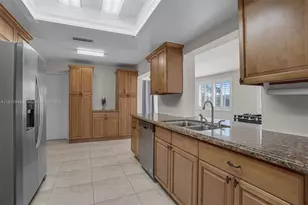 6880 NW 16th St, Margate, FL 33063 - Photo 13