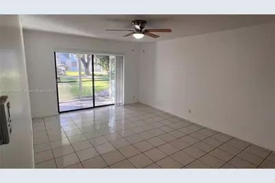3105 Oakland Shores Dr #J106, Oakland Park, FL 33309 - Photo 11