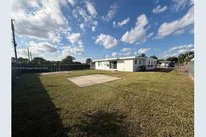 9970 SW 40th Ter #0, Miami, FL 33165 - Photo 15