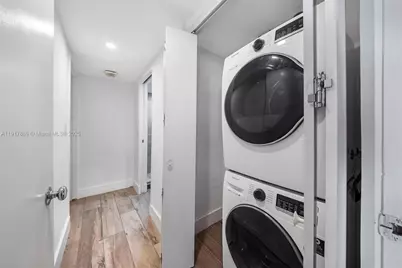 1541 Brickell Ave #C406, Miami, FL 33129 - Photo 37