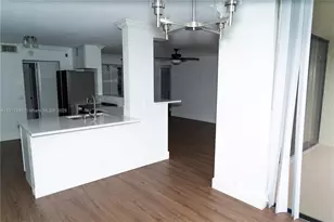 105 Lake Emerald Dr, Oakland Park, FL 33309 - Photo 41