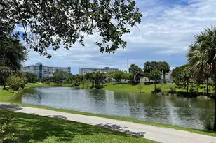 3800 Hillcrest Dr, Hollywood, FL 33021 - Photo 37