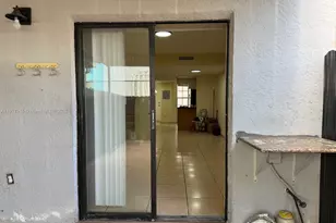 2310 W 60th St, Hialeah, FL 33016 - Photo 9