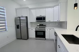 1144 Mobley St E, Lehigh Acres, FL 33974 - Photo 3