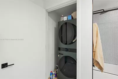 3301 NE 1st Ave #H1215, Miami, FL 33137 - Photo 21