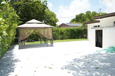 6236 SW 11th St, West Miami, FL 33144 - Photo 13