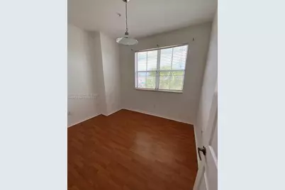 10805 NW 89th Ter #208-4, Doral, FL 33178 - Photo 13