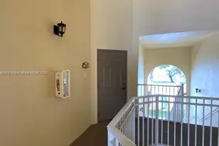 10805 NW 89th Terrace, Doral, FL 33178 - Photo 9