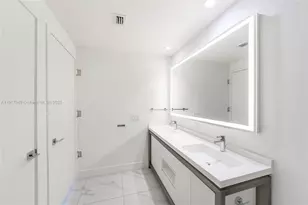 2000 Metropica Wy, Sunrise, FL 33323 - Photo 21