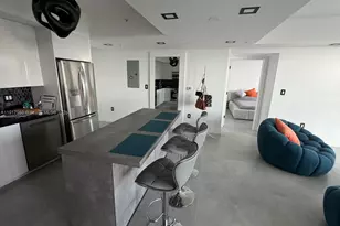 92 SW 3rd St, Miami, FL 33130 - Photo 3