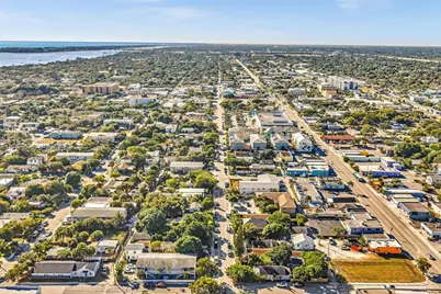 424 N J St, Lake Worth, FL 33460 - Photo 11