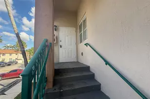 2911 SE 13th Rd, Homestead, FL 33035 - Photo 3