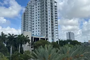 10 SW South River Dr, Miami, FL 33130 - Photo 1