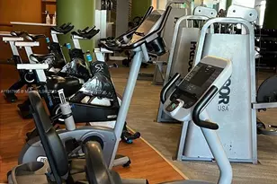 2681 N Flamingo Rd, Sunrise, FL 33323 - Photo 15