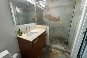 2681 N Flamingo Rd, Sunrise, FL 33323 - Photo 7