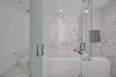 851 NE 1st Ave #2203, Miami, FL 33132 - Photo 47