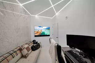 851 NE 1st Ave, Miami, FL 33132 - Photo 27