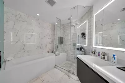 851 NE 1st Ave #2203, Miami, FL 33132 - Photo 45