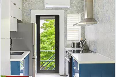 8270 NE 1st Pl, Miami, FL 33138 - Photo 11
