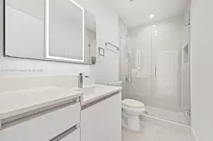 6885 NW 169th St, Hialeah, FL 33015 - Photo 21