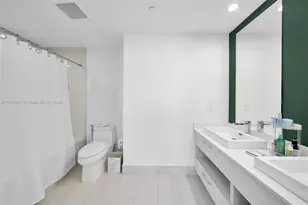 45 SW 9th St, Miami, FL 33130 - Photo 19