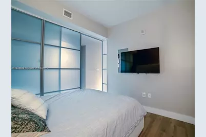 1010 Brickell Ave #2611, Miami, FL 33131 - Photo 13