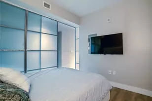 1010 Brickell Ave, Miami, FL 33131 - Photo 13