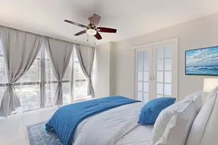 1000 Parkview Dr, Hallandale Beach, FL 33009 - Photo 27