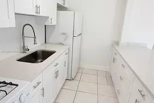 20337 NE 2nd Ave, Miami, FL 33179 - Photo 11