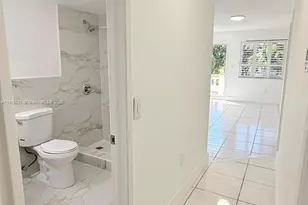 20337 NE 2nd Ave, Miami, FL 33179 - Photo 19