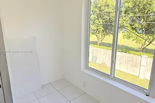 20337 NE 2nd Ave, Miami, FL 33179 - Photo 23
