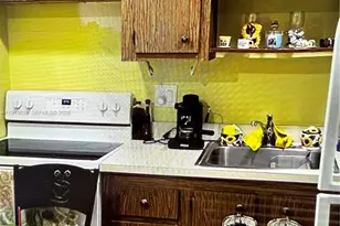 [Address not provided], Hialeah, FL 33012 - Photo 11