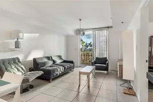 8888 Collins Ave, Surfside, FL 33154 - Photo 5