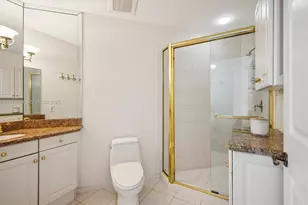 9751 E Bay Harbor Dr, Bay Harbor Islands, FL 33154 - Photo 15