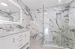 8910 NE 9th Ct, Miami, FL 33138 - Photo 9