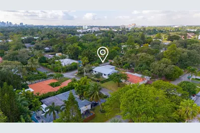 8910 NE 9th Ct, Miami, FL 33138 - Photo 41